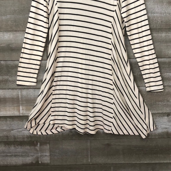 Black and cream striped tunic dress NWT! - Picture 2 of 5